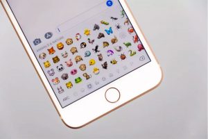 اپل از دهها ایموجی جدید در iOS 11.1 رونمایی کرد اپل از دهها ایموجی جدید در iOS 11.1 رونمایی کرد
